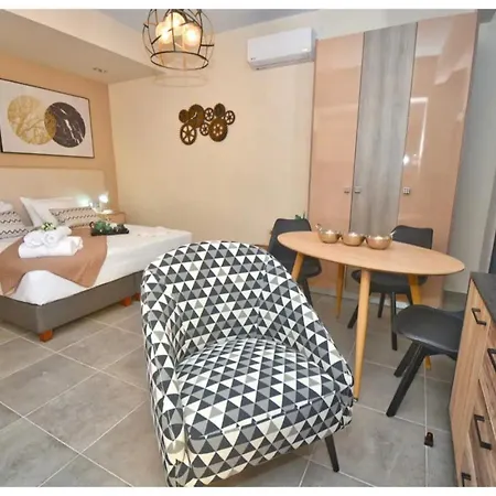 Apartament Marinos Creme